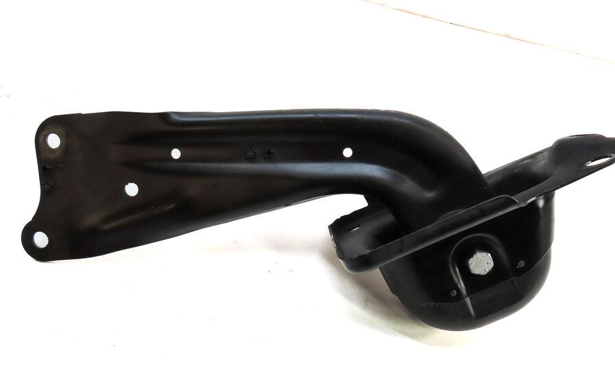 Thumbnail 5: 2015-2019 AUDI VW GOLF / A3 S3 RS3 TT (8V MK3) LEFT DRIVER REAR TRAILING ARM