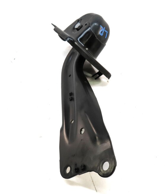 Thumbnail 6: 2015-2019 AUDI VW GOLF / A3 S3 RS3 TT (8V MK3) LEFT DRIVER REAR TRAILING ARM