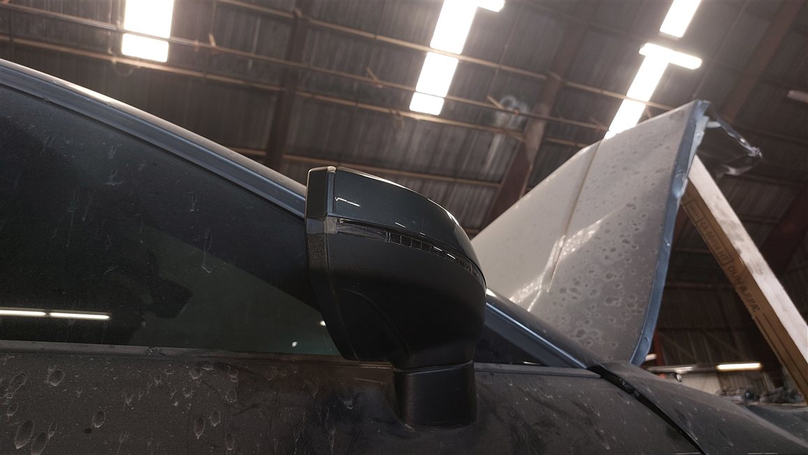 Thumbnail 7: 15-18 AUDI A3 S3 (8V) RIGHT PASSENGER - MANUAL FOLD HEATED DOOR MIRROR (GRAY)