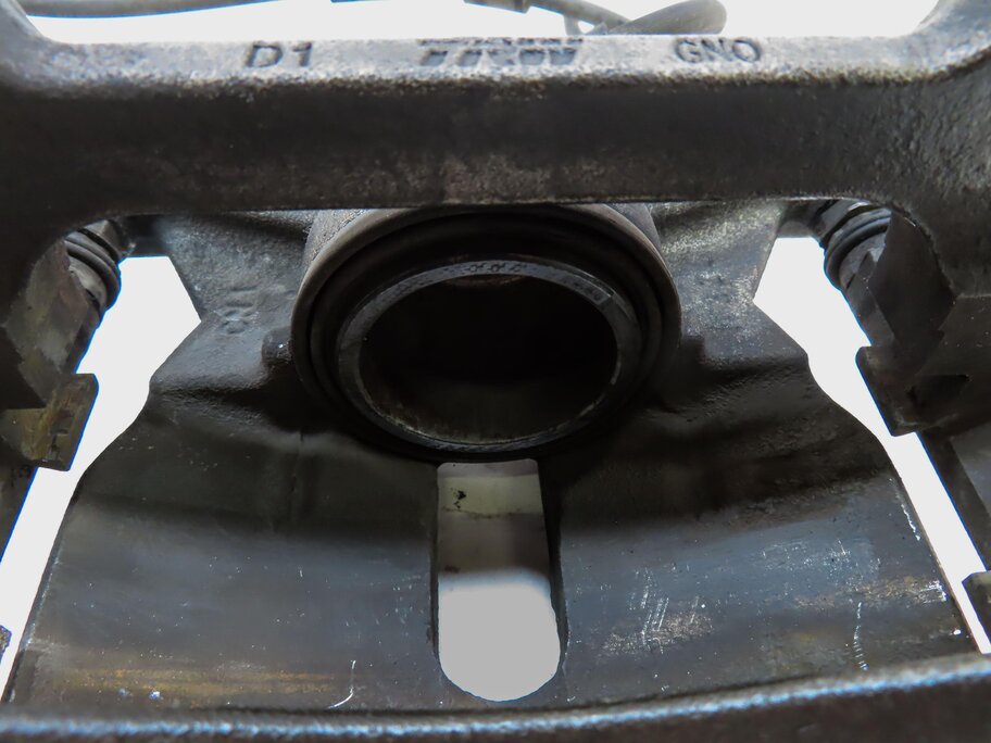 Thumbnail 7: 15-17 VW GOLF AUDI A3 TT 8V MK3 1.8T 2.0T FRONT LEFT & RIGHT BRAKE CALIPER SET 2