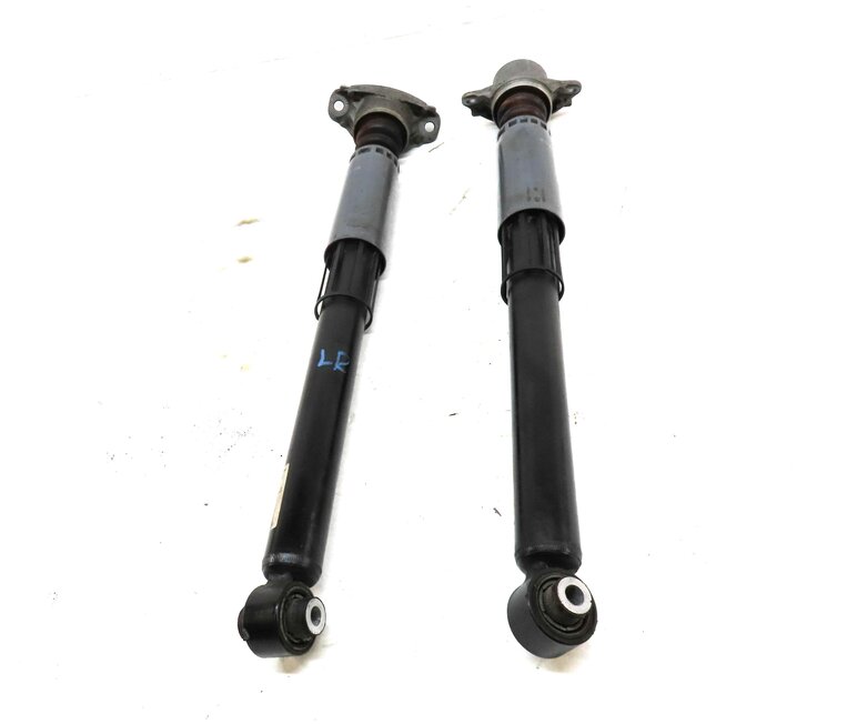 Thumbnail 2: 2016 AUDI A3 (8V) REAR LEFT & RIGHT DYNAMIC FWD SHOCK STRUT SET 2 5Q0512011GD