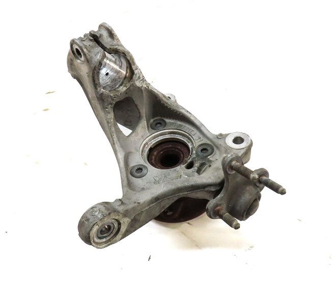 Thumbnail 2: 15-17 VW GOLF GTI AUDI A3 S3 (8V) LEFT FRONT DRIVER SPINDLE KNUCKLE BEARING HUB