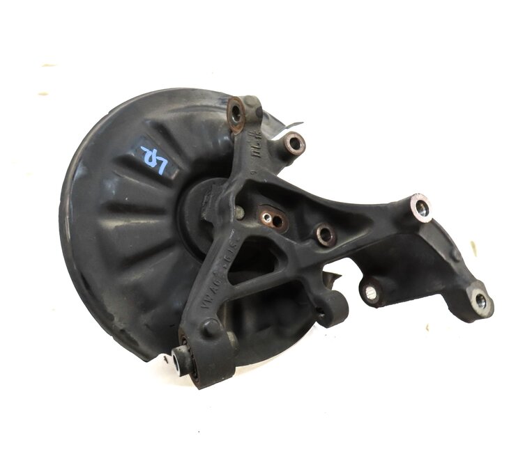 Thumbnail 3: 2015-2018 VW GOLF AUDI A3 (8V) 4 LINK LEFT DRIVER REAR SPINDLE KNUCKLE STUB HUB