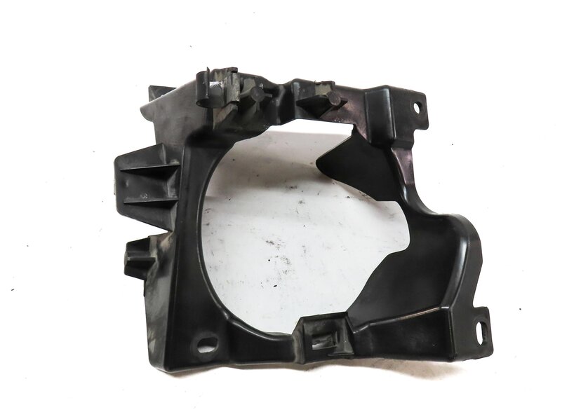Thumbnail 5: 2009 PORSCHE CAYENNE (957) FRONT LEFT DRIVER FOG LIGHT MOUNTING BRACKET