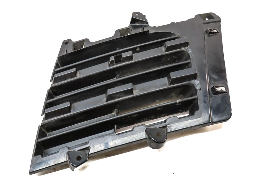 Thumbnail 3: 2008-2010 PORSCHE CAYENNE (957) LEFT FRONT DRIVER LOWER BUMPER AIR VENT GRILLE