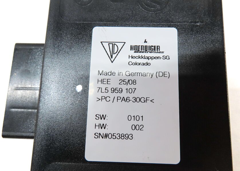 Thumbnail 4: 2009 PORSCHE CAYENNE (957) REAR HATCH TAILGATE TRUNK CONTROL MODULE 7L5959107