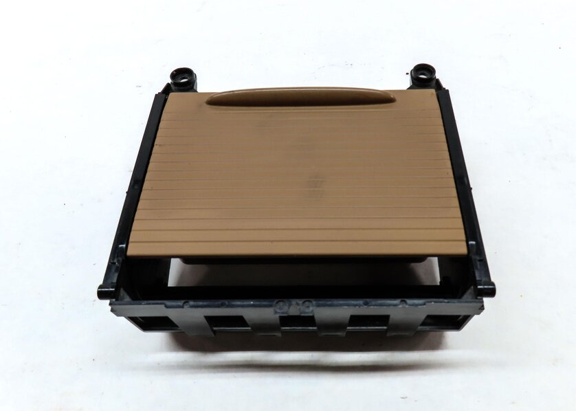 Thumbnail 2: 2009 PORSCHE CAYENNE (957) CENTER CONSOLE STORAGE COMPARTMENT HAVANNA SAND BEIGE