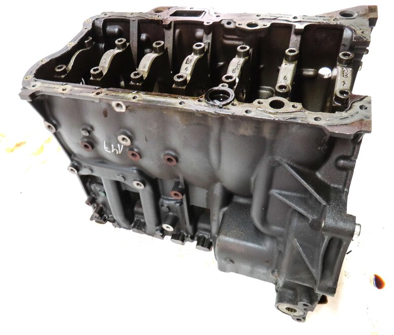 Thumbnail 4: 2009-2010 PORSCHE CAYENNE (957) 3.6L VR6 ENGINE BARE CYLINDER BLOCK (ALUMINUM)