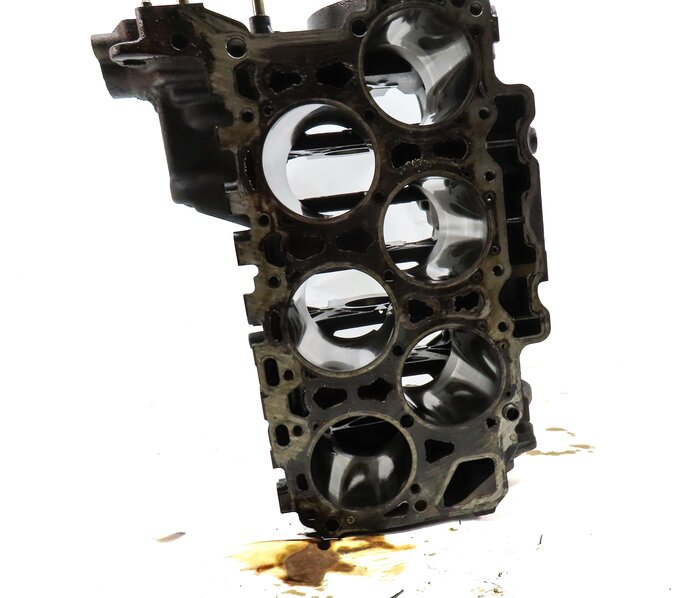 Thumbnail 9: 2009-2010 PORSCHE CAYENNE (957) 3.6L VR6 ENGINE BARE CYLINDER BLOCK (ALUMINUM)