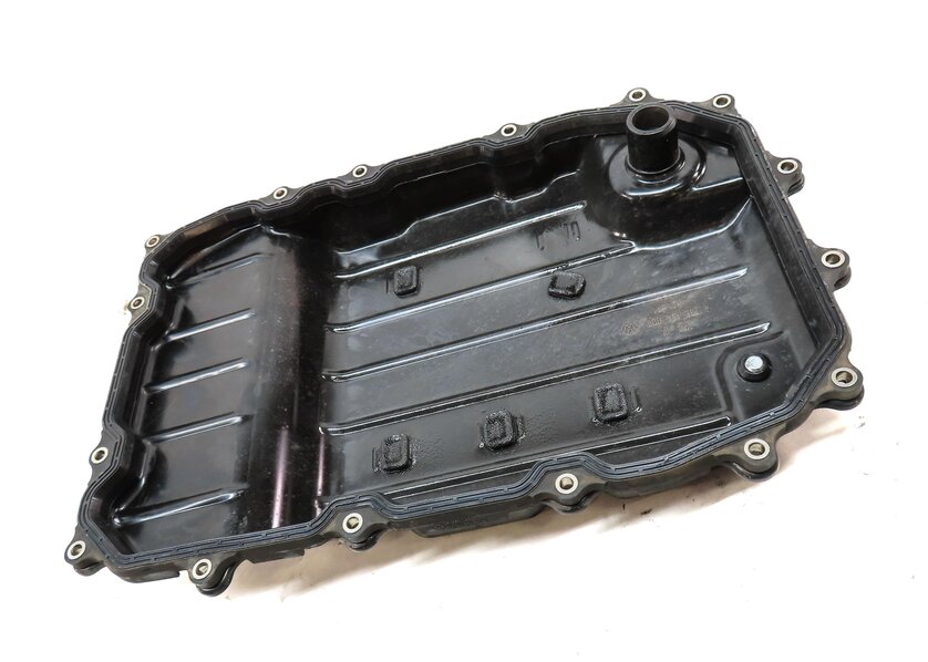 Thumbnail 3: 03-10 PORSCHE CAYENNE (955 957) AUTO AUTOMATIC TRANSMISSION OIL PAN FLUID PAN