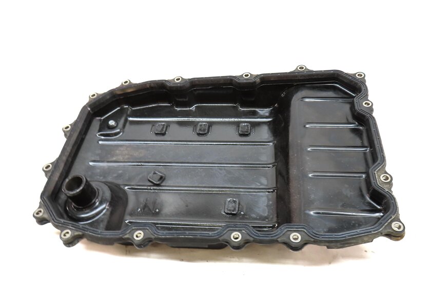Thumbnail 5: 03-10 PORSCHE CAYENNE (955 957) AUTO AUTOMATIC TRANSMISSION OIL PAN FLUID PAN