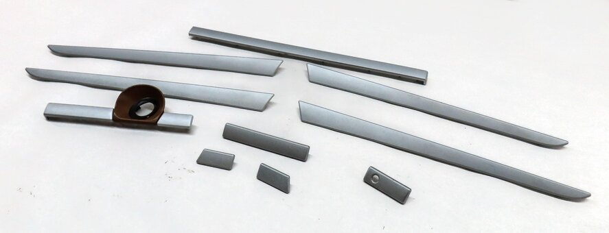 Thumbnail 1: 2009 PORSCHE CAYENNE 957 FRONT REAR LEFT RIGHT DOOR DASH CONSOLE SILVER TRIM SET