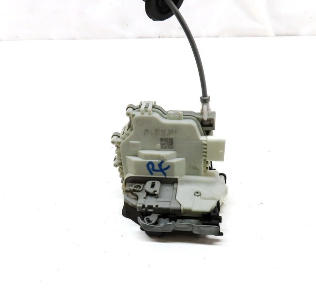 Thumbnail 4: 15-21 AUDI A3 S3 A4 Q5 TT (8V B9 MK3 FY) RIGHT FRONT PASSENGER DOOR LOCK LATCH