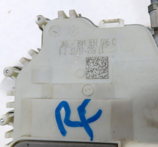 Thumbnail 6: 15-21 AUDI A3 S3 A4 Q5 TT (8V B9 MK3 FY) RIGHT FRONT PASSENGER DOOR LOCK LATCH