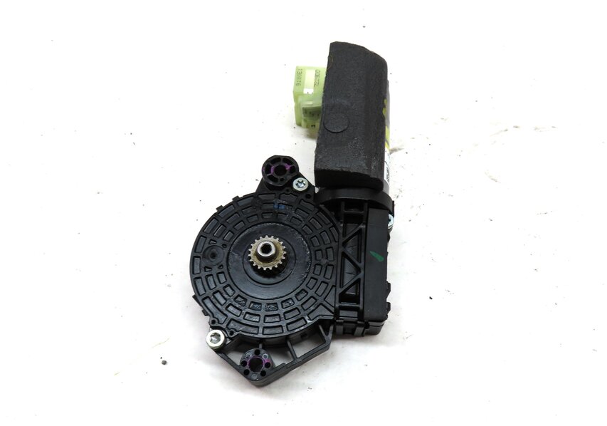 Thumbnail 4: 2018-2023 VW TIGUAN TAOS / AUDI Q5 SQ5 (FY 80A) FRONT PANORAMIC SUNROOF MOTOR