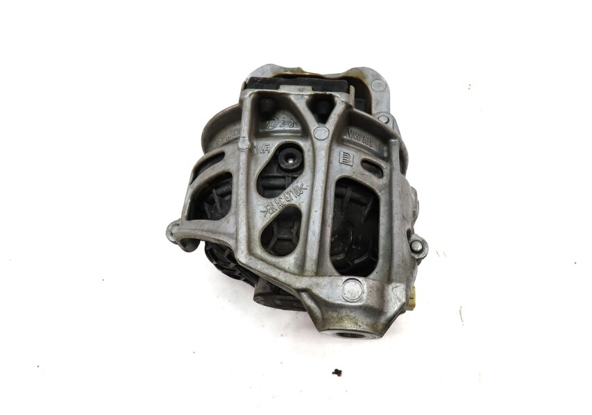Thumbnail 6: 2018 AUDI Q5 (FY 80A) 2.0L DAYB TURBO LEFT ENGINE MOTOR MOUNT w/ SENSOR