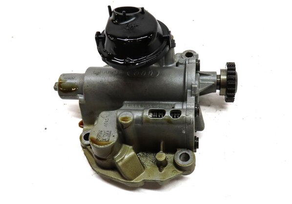 Thumbnail 2: 2018-2023 AUDI Q5 (FY 80A) VW BEETLE JETTA GLI TIGUAN 2.0L TURBO ENGINE OIL PUMP