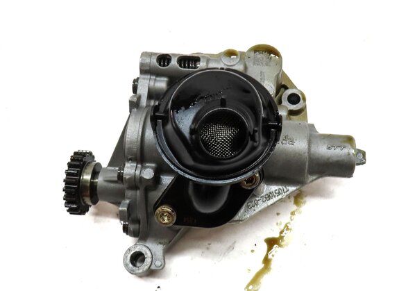 Thumbnail 4: 2018-2023 AUDI Q5 (FY 80A) VW BEETLE JETTA GLI TIGUAN 2.0L TURBO ENGINE OIL PUMP