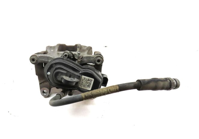 Thumbnail 4: 2018-2020 AUDI Q5 (FY 80A) REAR RIGHT PASSENGER BRAKE CALIPER w/ ACTUATOR MOTOR