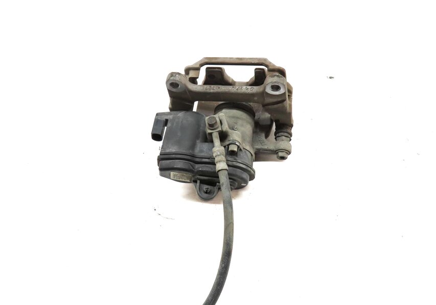 Thumbnail 5: 2018-2020 AUDI Q5 (FY 80A) REAR RIGHT PASSENGER BRAKE CALIPER w/ ACTUATOR MOTOR