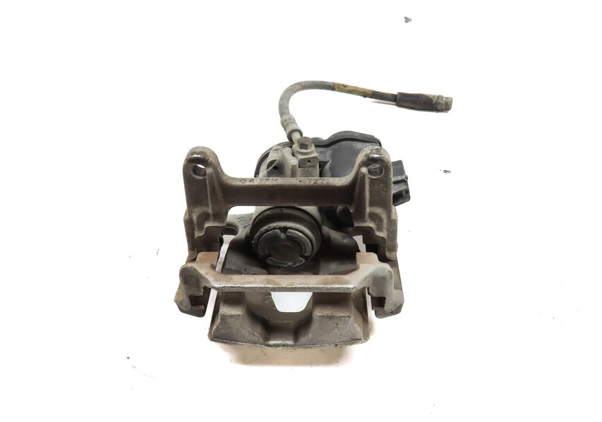 Thumbnail 6: 2018-2020 AUDI Q5 (FY 80A) REAR RIGHT PASSENGER BRAKE CALIPER w/ ACTUATOR MOTOR
