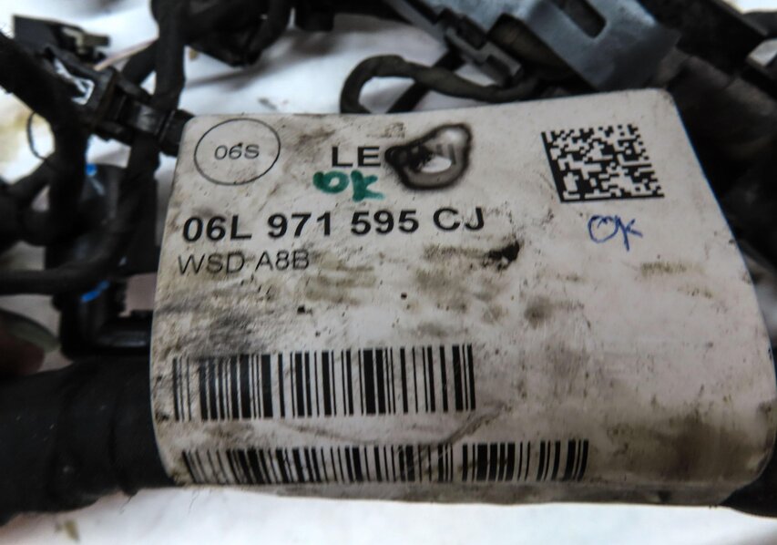 Thumbnail 7: 2018 AUDI Q5 (FY 80A) 2.0L DAYB TURBO ENGINE WIRING WIRE HARNESS 06L971627Q