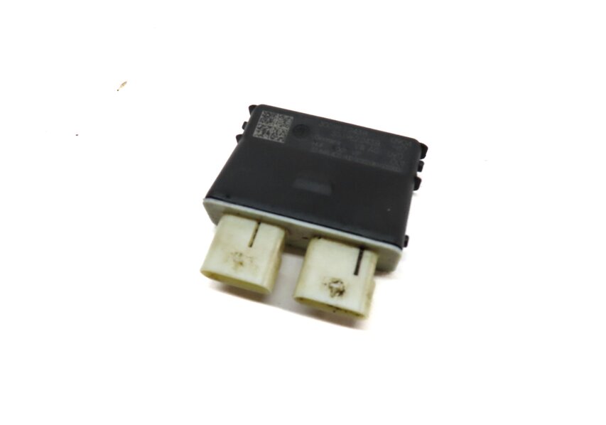 Thumbnail 1: 2018 AUDI Q5 (FY 80A) REAR HATCH TAILGATE TRUNK KICK PLATE OPEN CONTROL MODULE