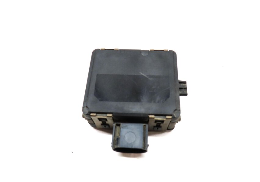 Thumbnail 4: 2018 AUDI Q5 FY 80A REAR LEFT BLIND SPOT RADAR SENSOR MODULE (SLAVE) 4M0907590D