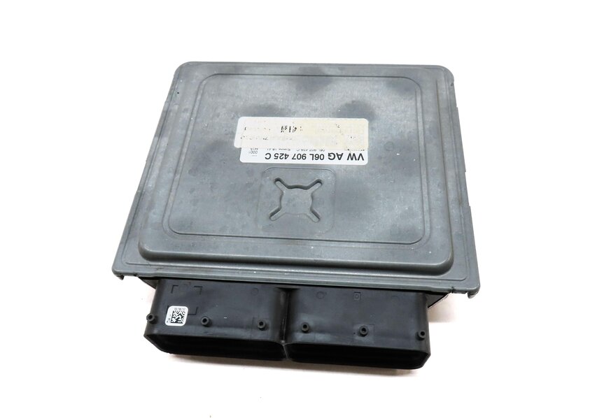 Thumbnail 1: 2018-2020 AUDI Q5 (FY 80A) 2.0L DJYA GAS TURBO ENGINE CONTROL MODULE ECM BCM