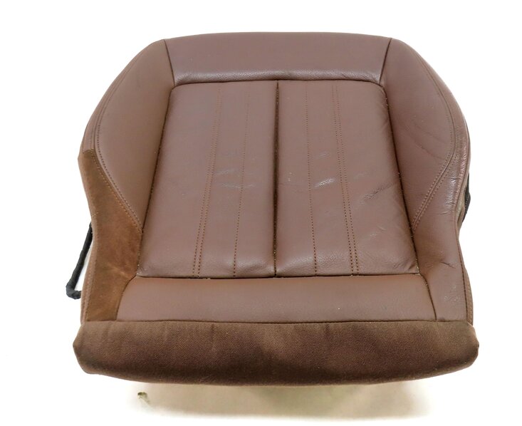 Thumbnail 4: 2018 AUDI Q5 (FY 80A) FRONT RIGHT PASSENGER LOWER HEATED SEAT CUSHION (BROWN)