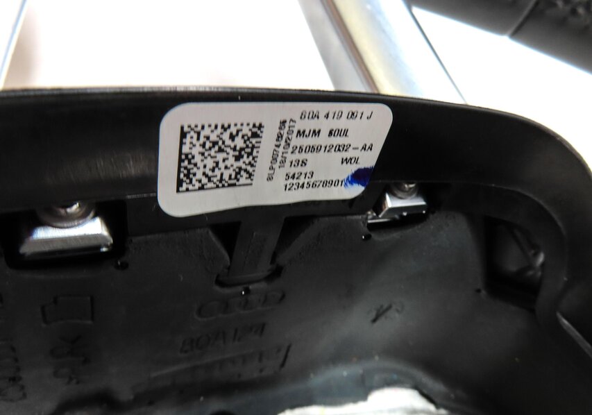 Thumbnail 8: 18-20 AUDI Q5 SQ5 (FY 80A) 3-SPOKE HEATED STEERING WHEEL w/ SWITCHES & PADDLES