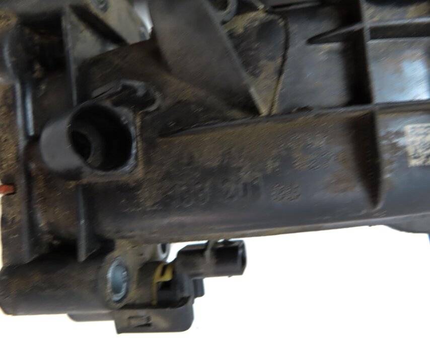 Thumbnail 7: 2015-2023 AUDI Q5 VW ATLAS GOLF GTI JETTA GLI 2.0L GAS INTAKE MANIFOLD ASSEMBLY