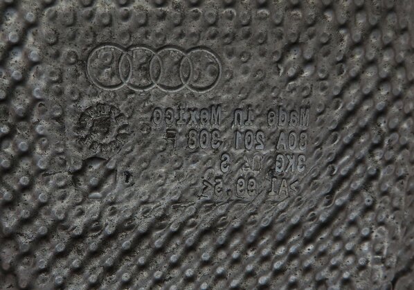 Thumbnail 7: 2018-2023 AUDI Q5 SQ5 (FY 80A) FUEL EVAP VAPOR EMISSIONS CHARCOAL CANISTER