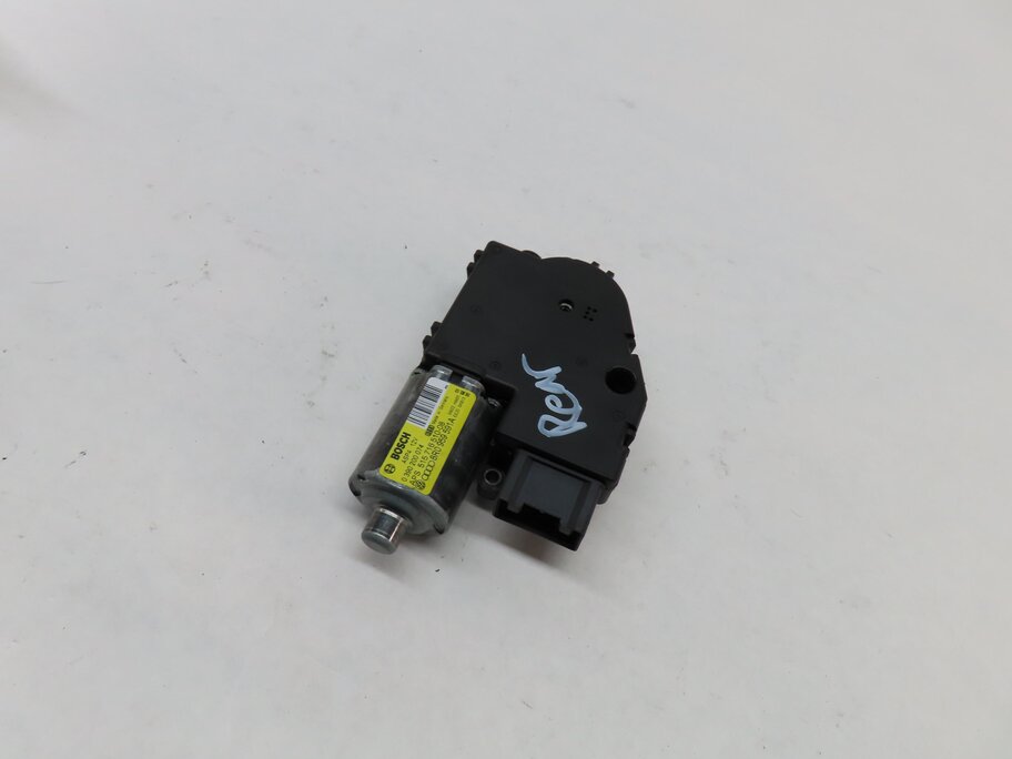 2008-2016 VW JETTA TIGUAN / AUDI A5 S5 RS5 Q5 (B8 8T 8R) SUNROOF SUN ROOF MOTOR