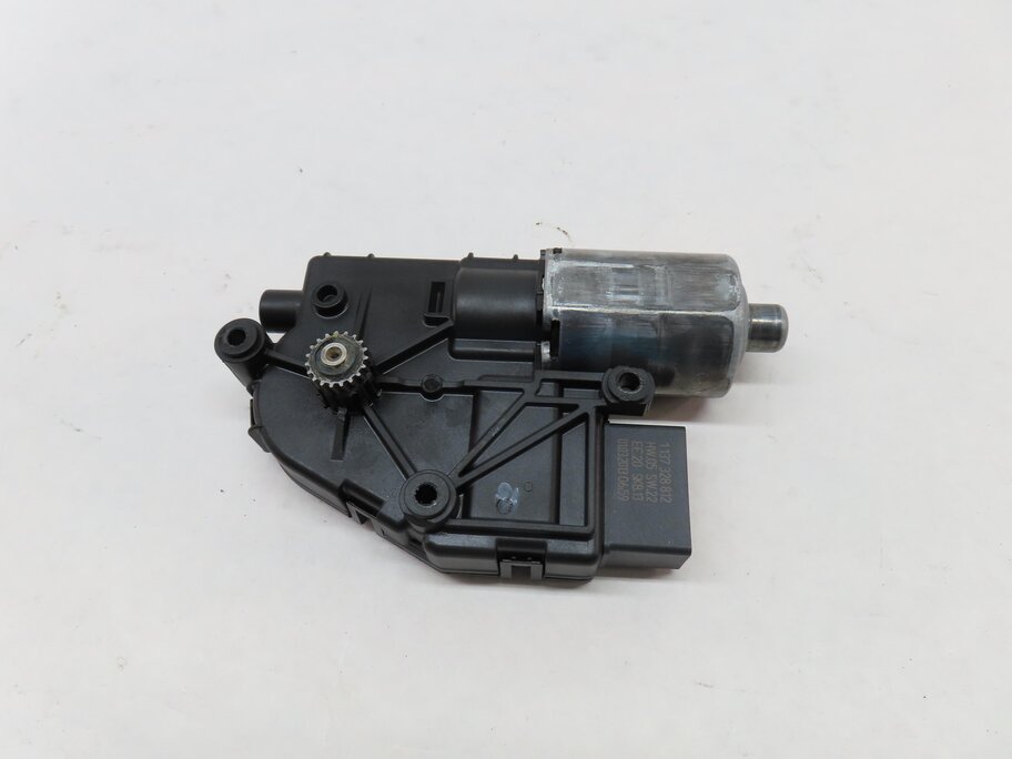 Thumbnail 5: 2008-2016 VW JETTA TIGUAN / AUDI A5 S5 RS5 Q5 (B8 8T 8R) SUNROOF SUN ROOF MOTOR