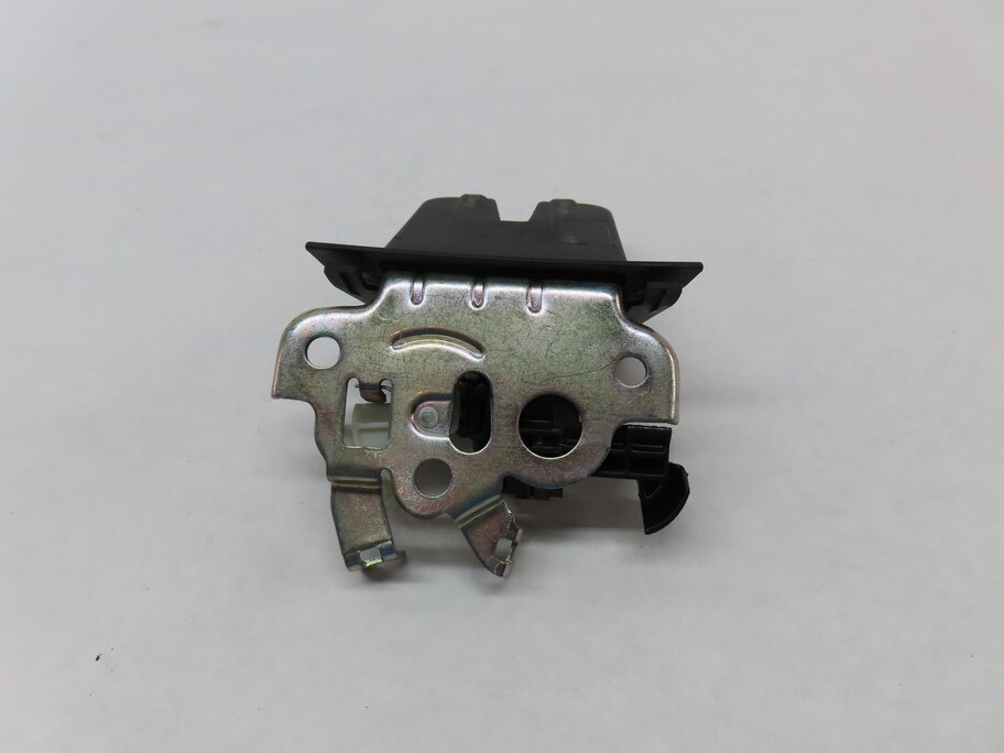 Thumbnail 4: 2013 AUDI Q5 (B8 8R) REAR HATCH TRUNK LOCK LATCH ACTUATOR 8R0827505