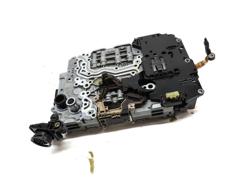 Thumbnail 3: 2013-2017 AUDI Q5 (B8 8R) AWD - 2.0L 8 SPEED AUTO TRANSMISSION VALVE BODY (NTB)