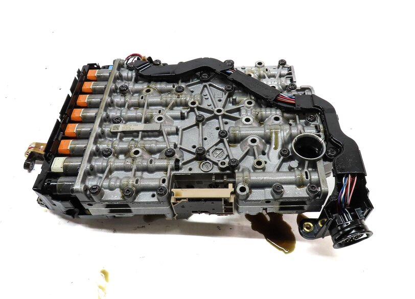 Thumbnail 5: 2013-2017 AUDI Q5 (B8 8R) AWD - 2.0L 8 SPEED AUTO TRANSMISSION VALVE BODY (NTB)