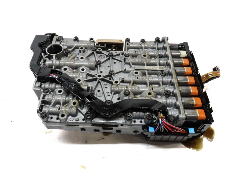 Thumbnail 6: 2013-2017 AUDI Q5 (B8 8R) AWD - 2.0L 8 SPEED AUTO TRANSMISSION VALVE BODY (NTB)