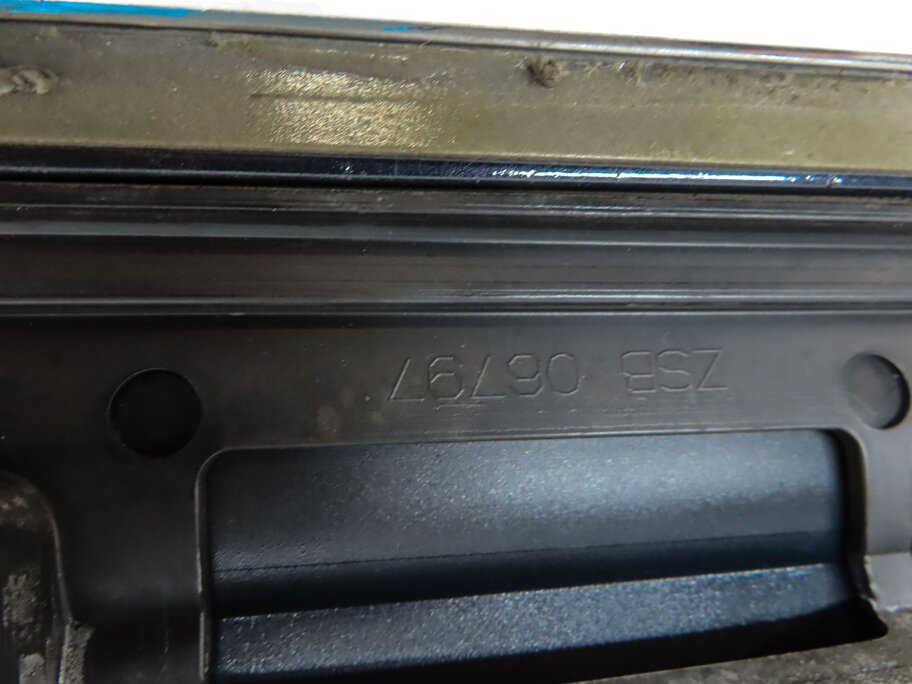Thumbnail 10: 2013 AUDI Q5 (B8 8R) REAR LEFT LOWER DOOR MOULDING TRIM PANEL (MOONLIGHT BLUE)