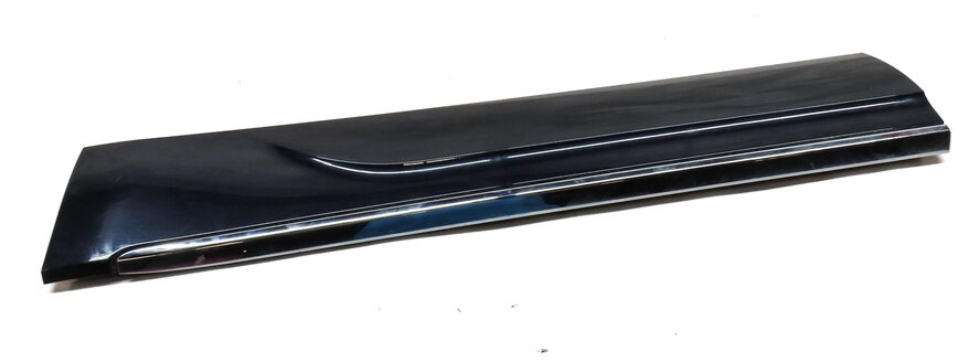 Thumbnail 3: 2013 AUDI Q5 (B8 8R) REAR LEFT LOWER DOOR MOULDING TRIM PANEL (MOONLIGHT BLUE)