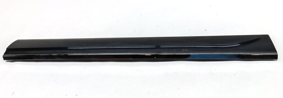 Thumbnail 2: 13-17 AUDI Q5 (B8 8R) FRONT LEFT DRIVER LOWER DOOR MOULDING TRIM PANEL (BLUE)