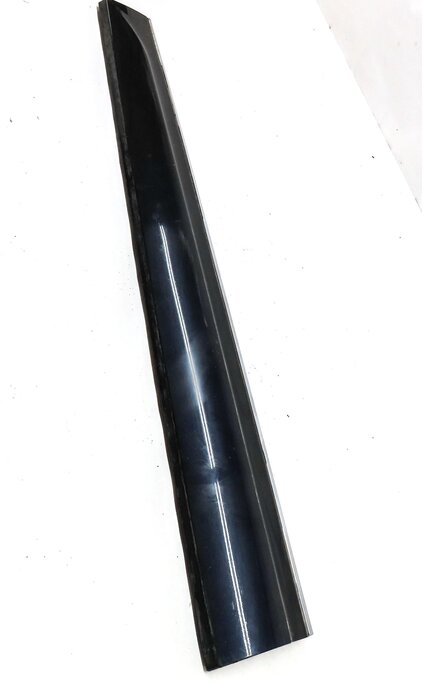 Thumbnail 6: 13-17 AUDI Q5 (B8 8R) FRONT LEFT DRIVER LOWER DOOR MOULDING TRIM PANEL (BLUE)