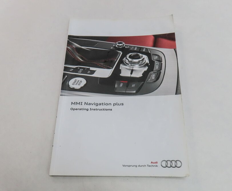 Thumbnail 5: 2013 AUDI Q5 (B8 8R) OWNERS MANUAL BOOKLET SET 4 w/ CARRYING CASE