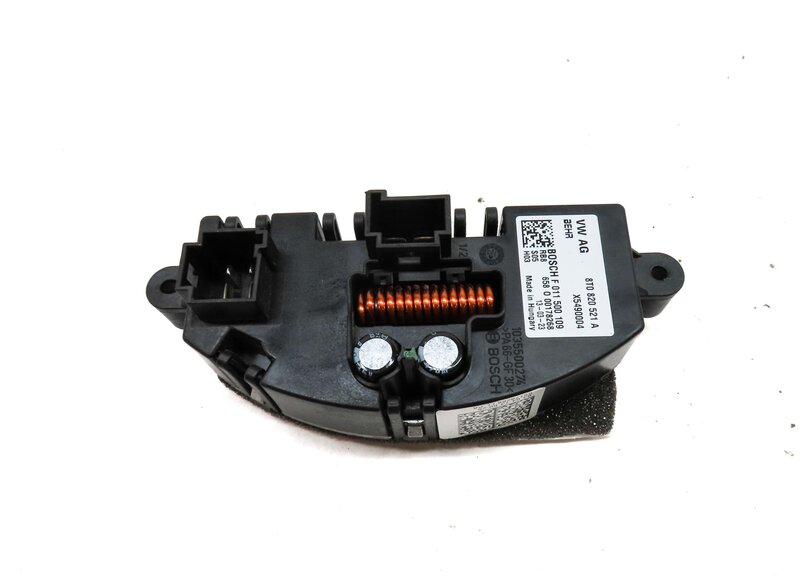 Thumbnail 2: 2013 AUDI Q5 (B8 8R) HVAC A/C HEATER BLOWER MOTOR RESISTOR 8T0820521A