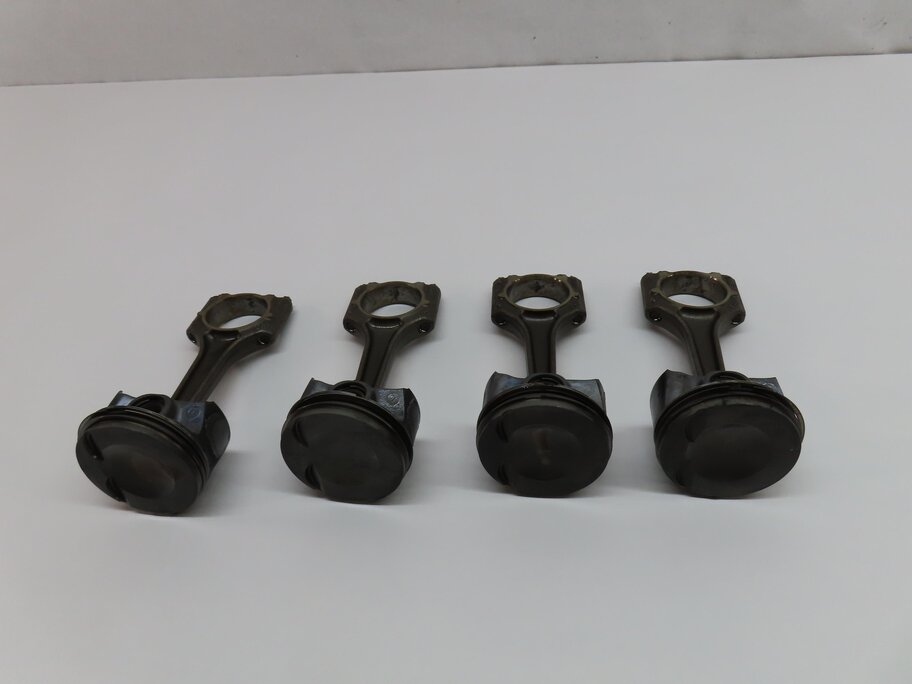 Thumbnail 2: 11-18 VW / AUDI - A3 A4 A5 A6 Q5 TT BEETLE JETTA TIGUAN - 2.0L TURBO PISTON SET4