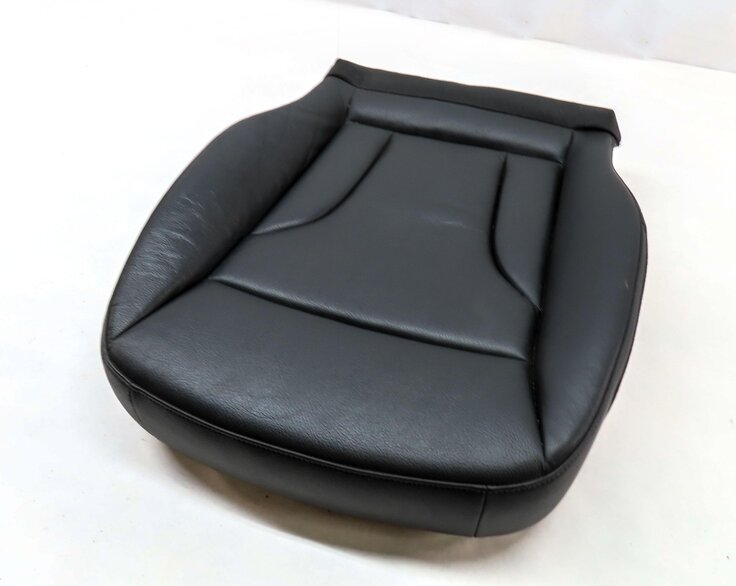 2013 AUDI Q5 (B8 8R) FRONT RIGHT PASSENGER LOWER HEATED SEAT CUSHION (BLACK FZ)