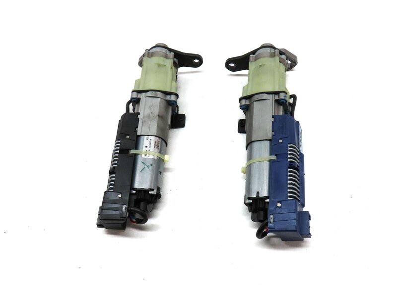 Thumbnail 4: 2013 AUDI Q5 (B8 8R) REAR LEFT & RIGHT TRUNK LIFT OPEN CLOSE ASSIST MOTOR SET 2