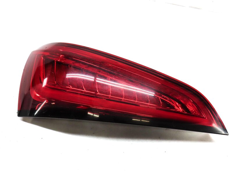 2013-2017 AUDI Q5 SQ5 (B8 8R) LEFT DRIVER REAR TAILLIGHT BRAKE LIGHT LAMP (LED)