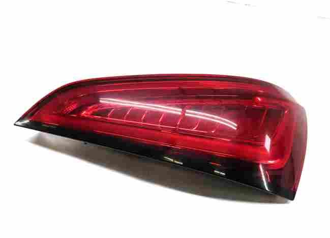 2013-2017 AUDI Q5 SQ5 (B8 8R) RIGHT PASSENGER TAILLIGHT BRAKE LIGHT LAMP (LED)